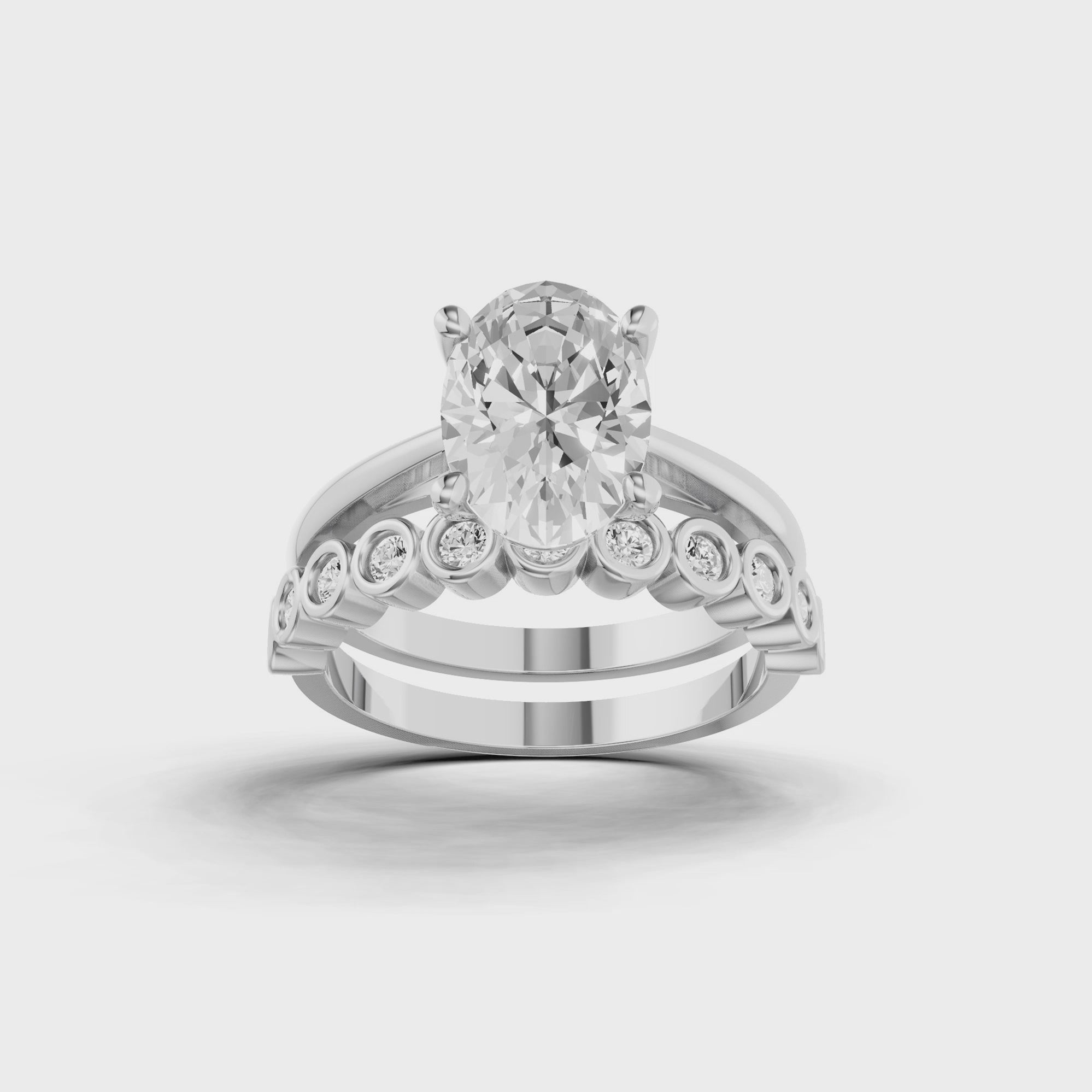 Oval Diamond Bridal Ring Set