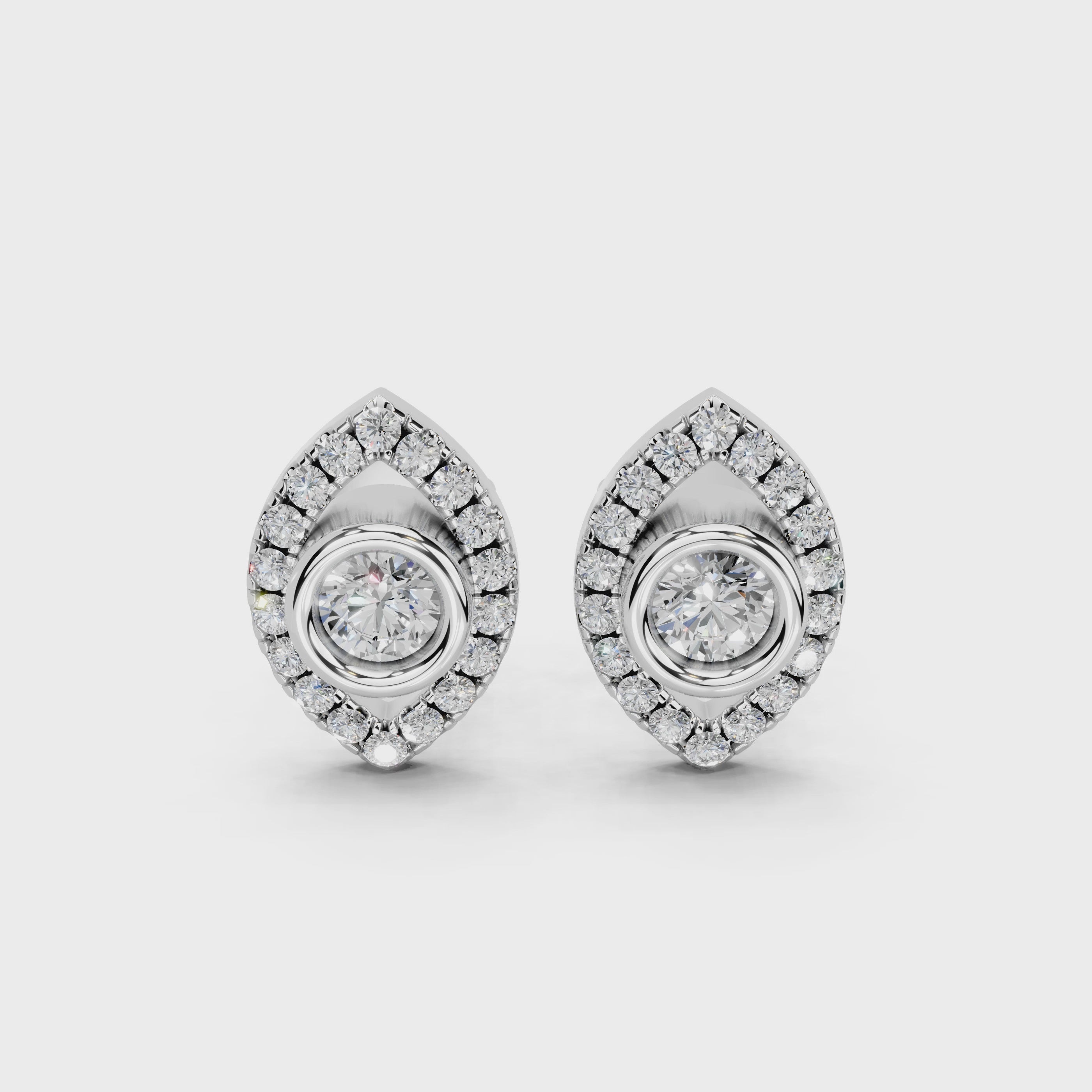 ラウンドダイヤモンドアクセントピアス